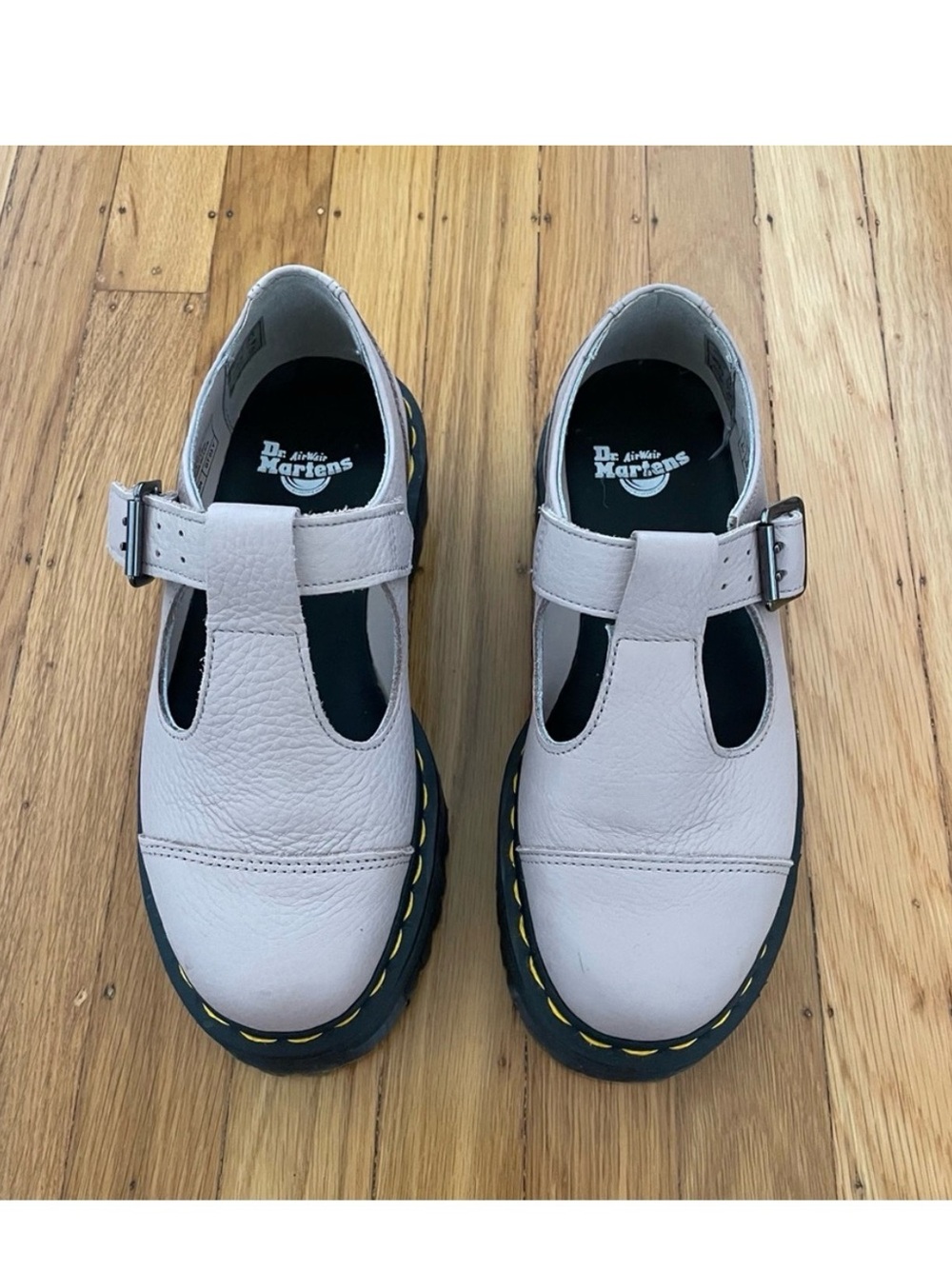 Dr. Martens Women's Bethan Leather Platform Shoes size US 6